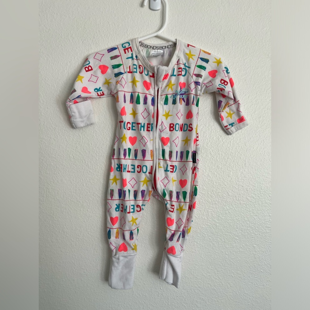 Bonds wondersuit size 0-3 months rainbow party heart stars bonds together